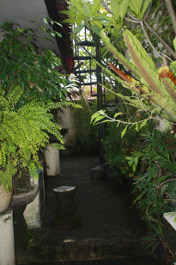 Gusti Homestay Kerobokan Kerobokan (Bali) Exterior photo