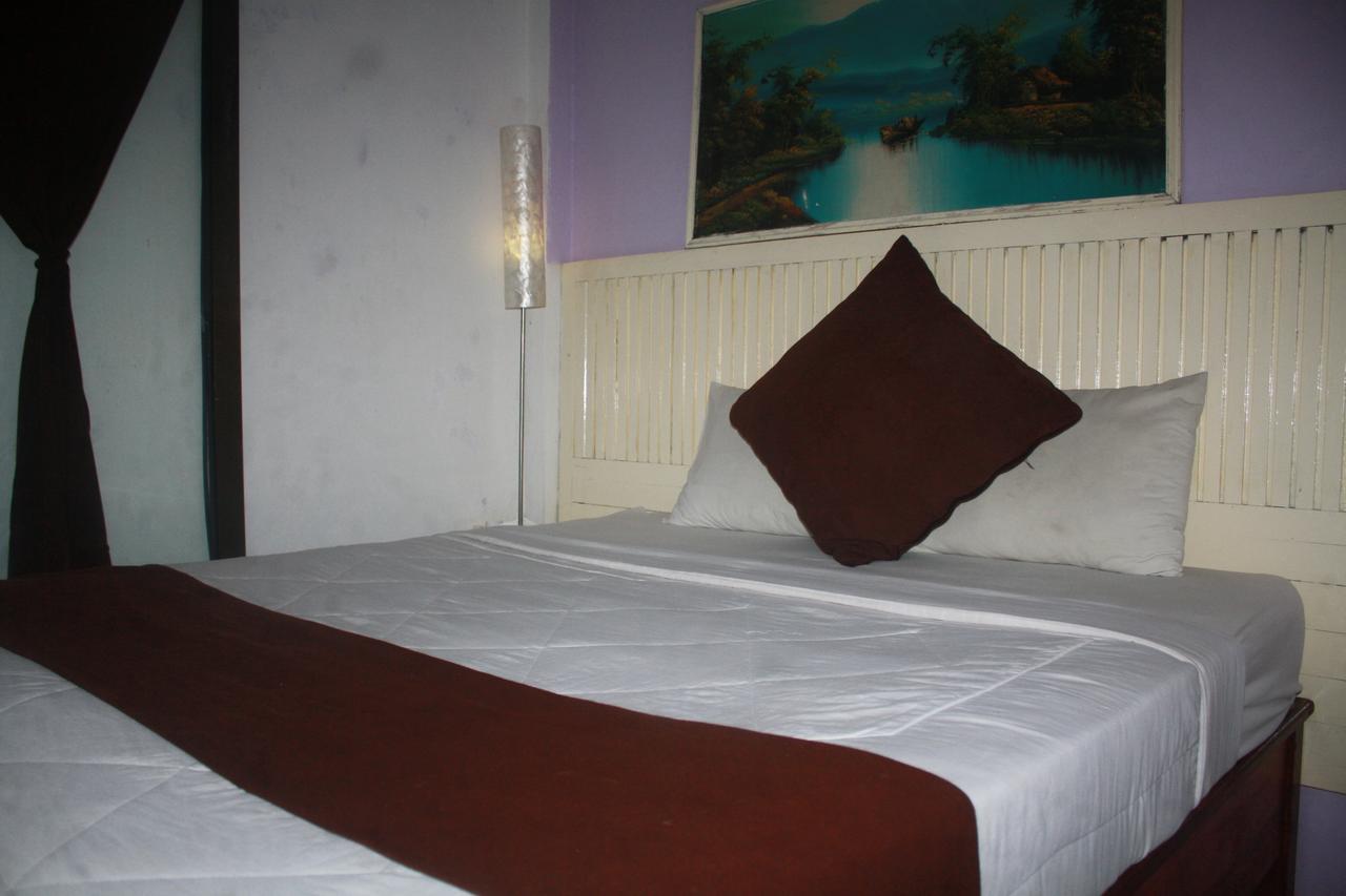 Gusti Homestay Kerobokan Kerobokan (Bali) Exterior photo