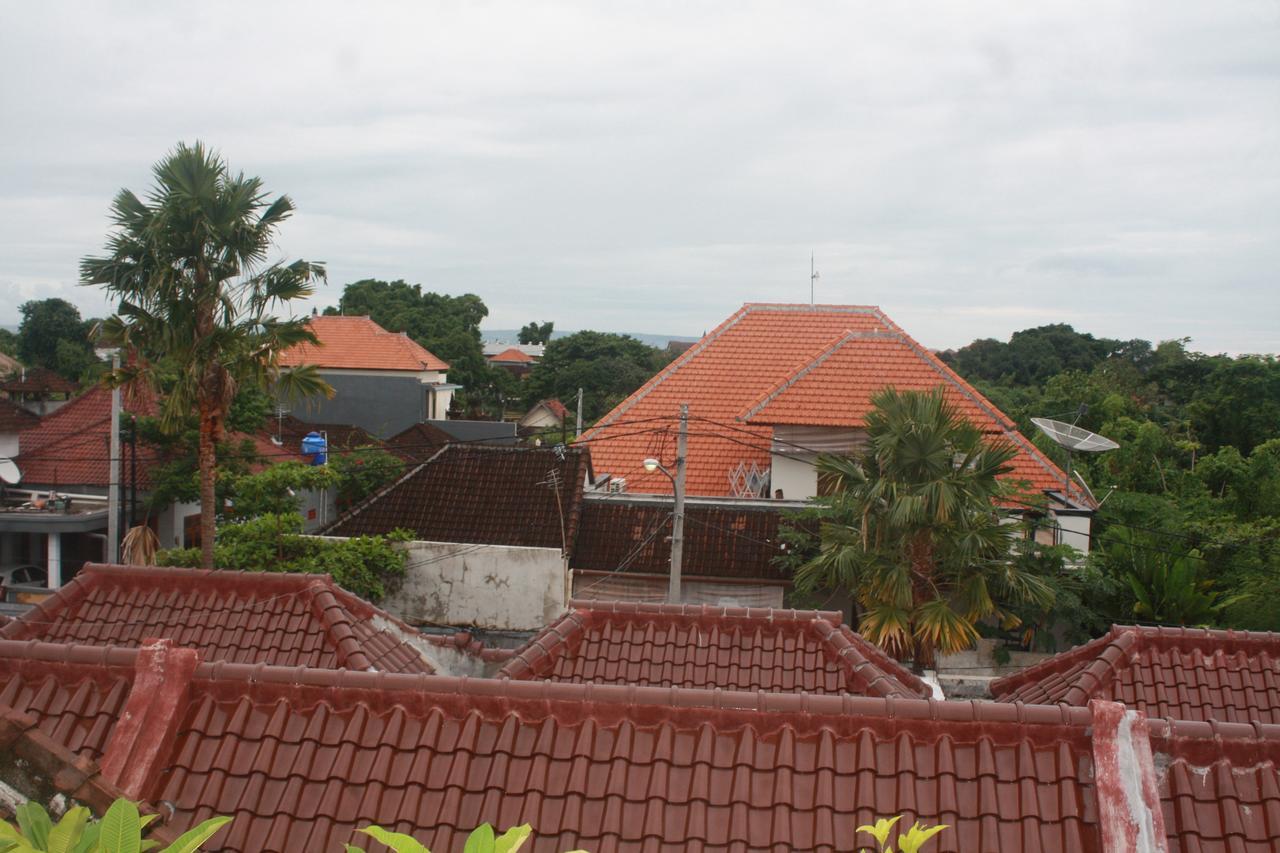 Gusti Homestay Kerobokan Kerobokan (Bali) Exterior photo