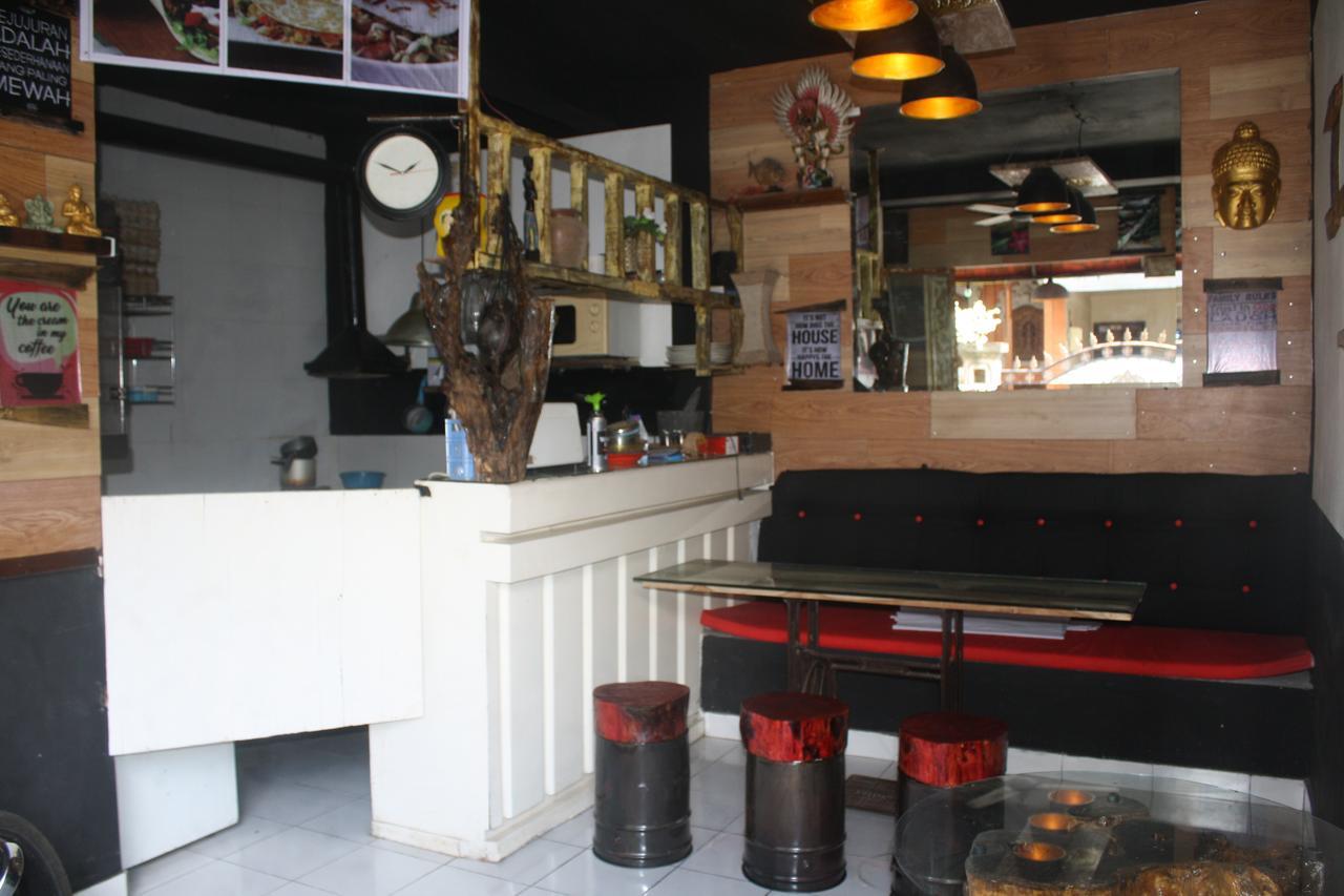Gusti Homestay Kerobokan Kerobokan (Bali) Exterior photo